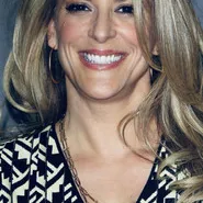 Anne Fletcher