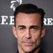 Daniel Bernhardt