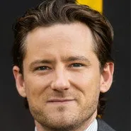 Lewis Pullman