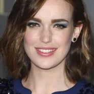Elizabeth Henstridge