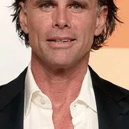 Walton Goggins